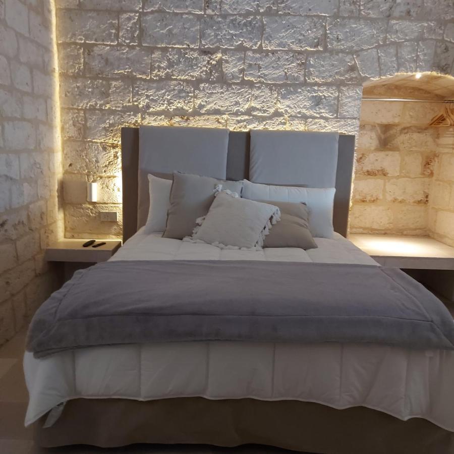 Palazzo Momi Bed & Breakfast Bari Eksteriør bilde