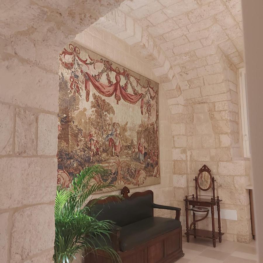 Palazzo Momi Bed & Breakfast Bari Eksteriør bilde