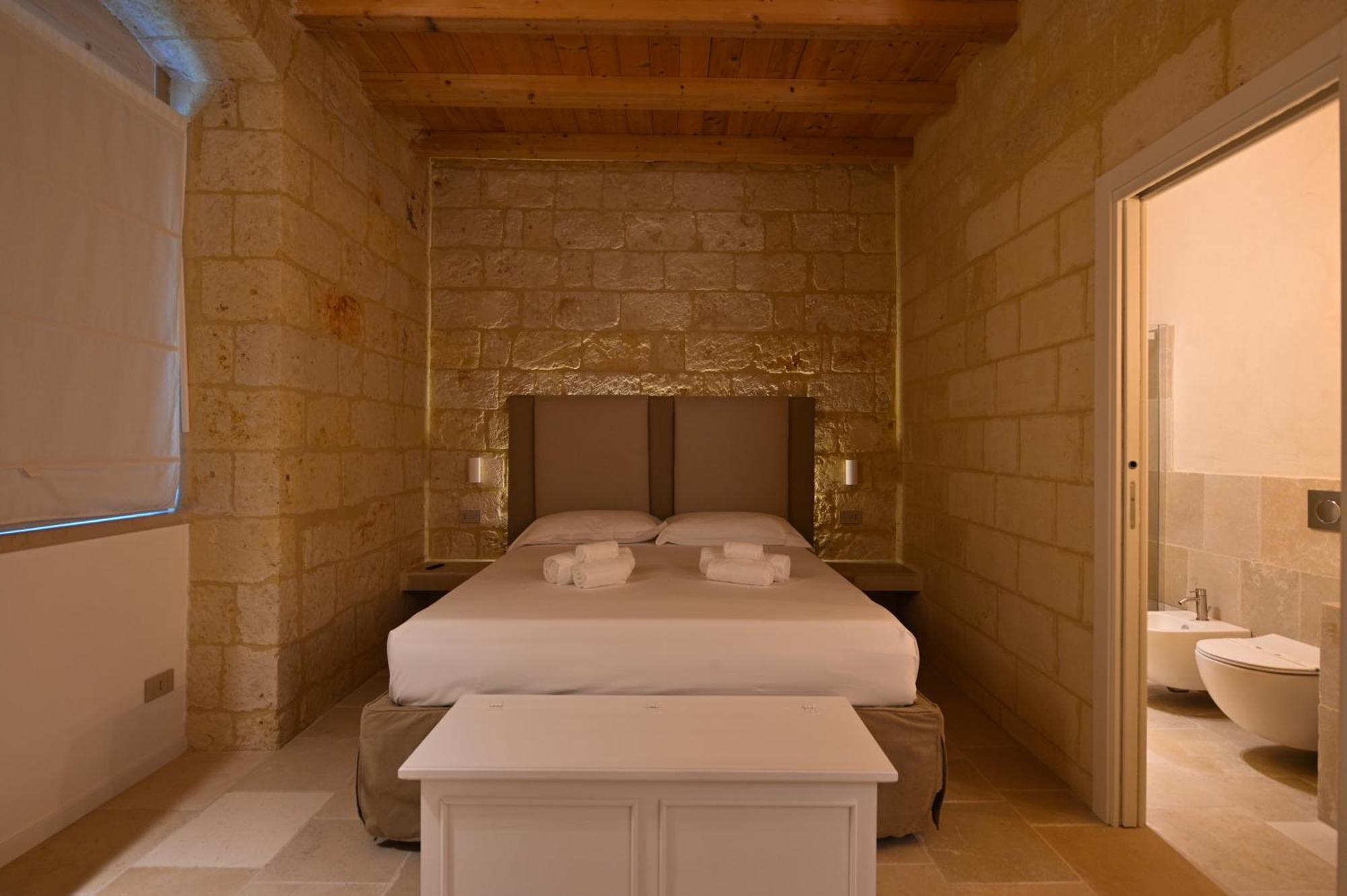 Palazzo Momi Bed & Breakfast Bari Eksteriør bilde