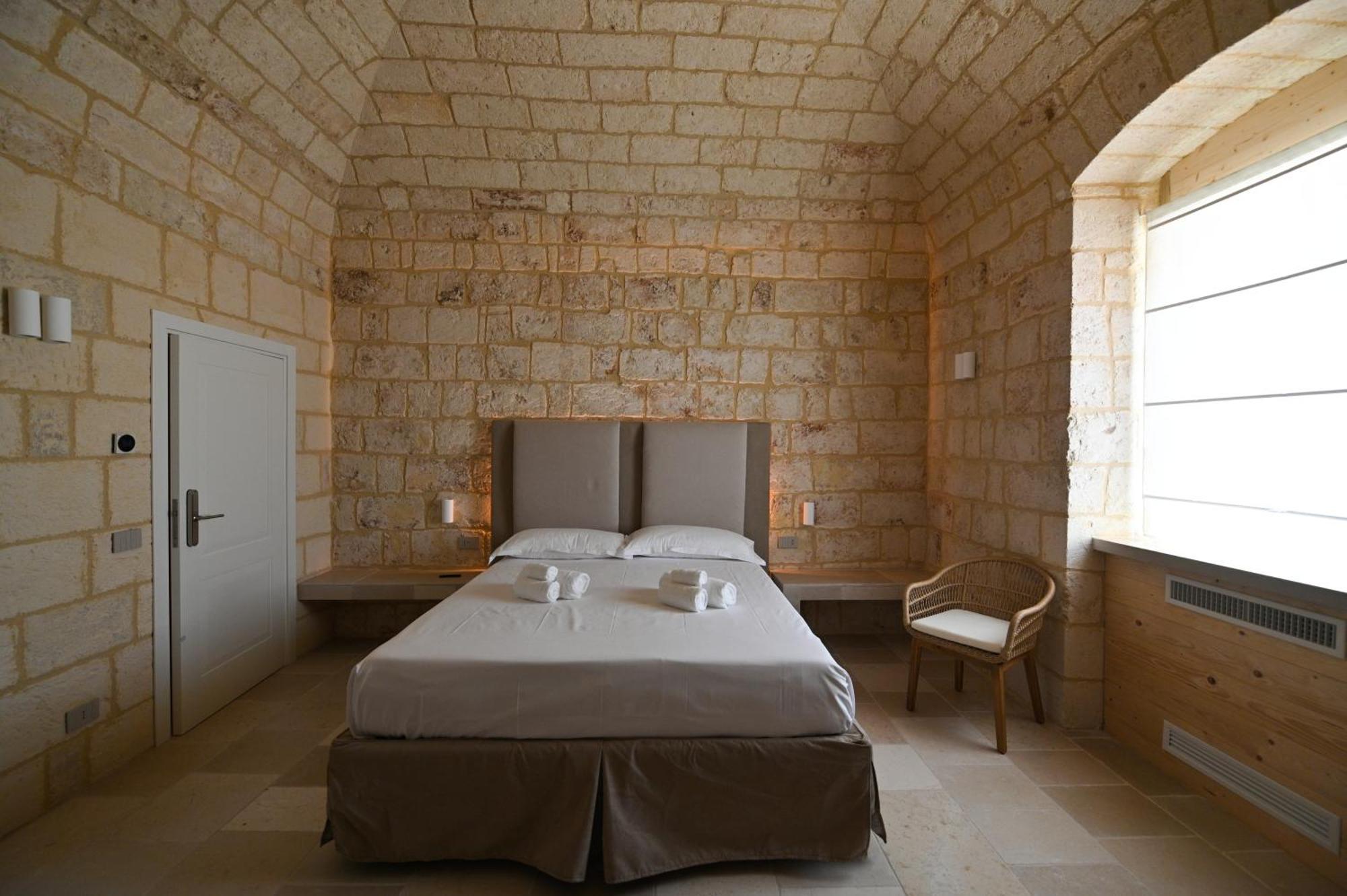 Palazzo Momi Bed & Breakfast Bari Eksteriør bilde