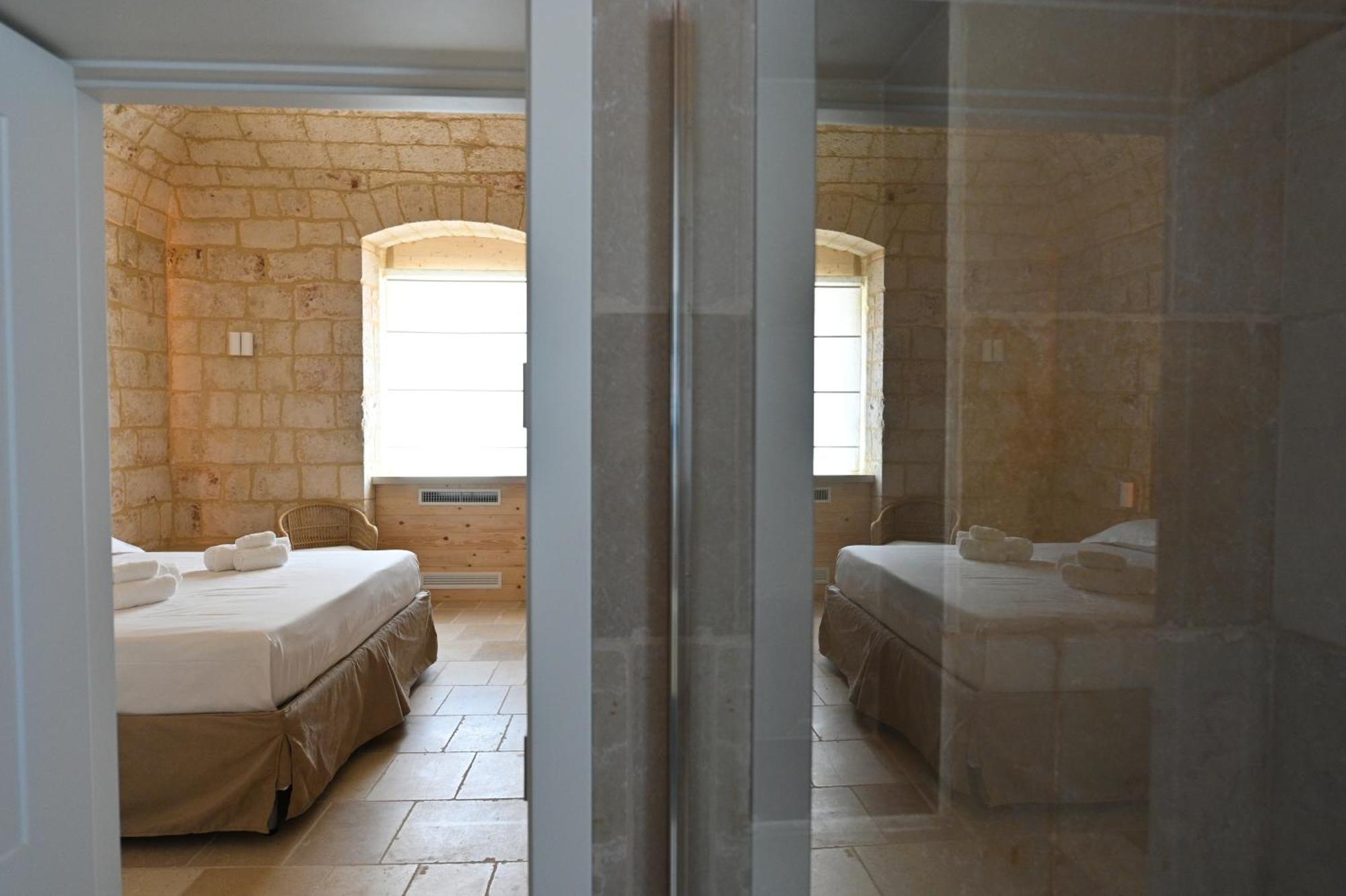 Palazzo Momi Bed & Breakfast Bari Eksteriør bilde