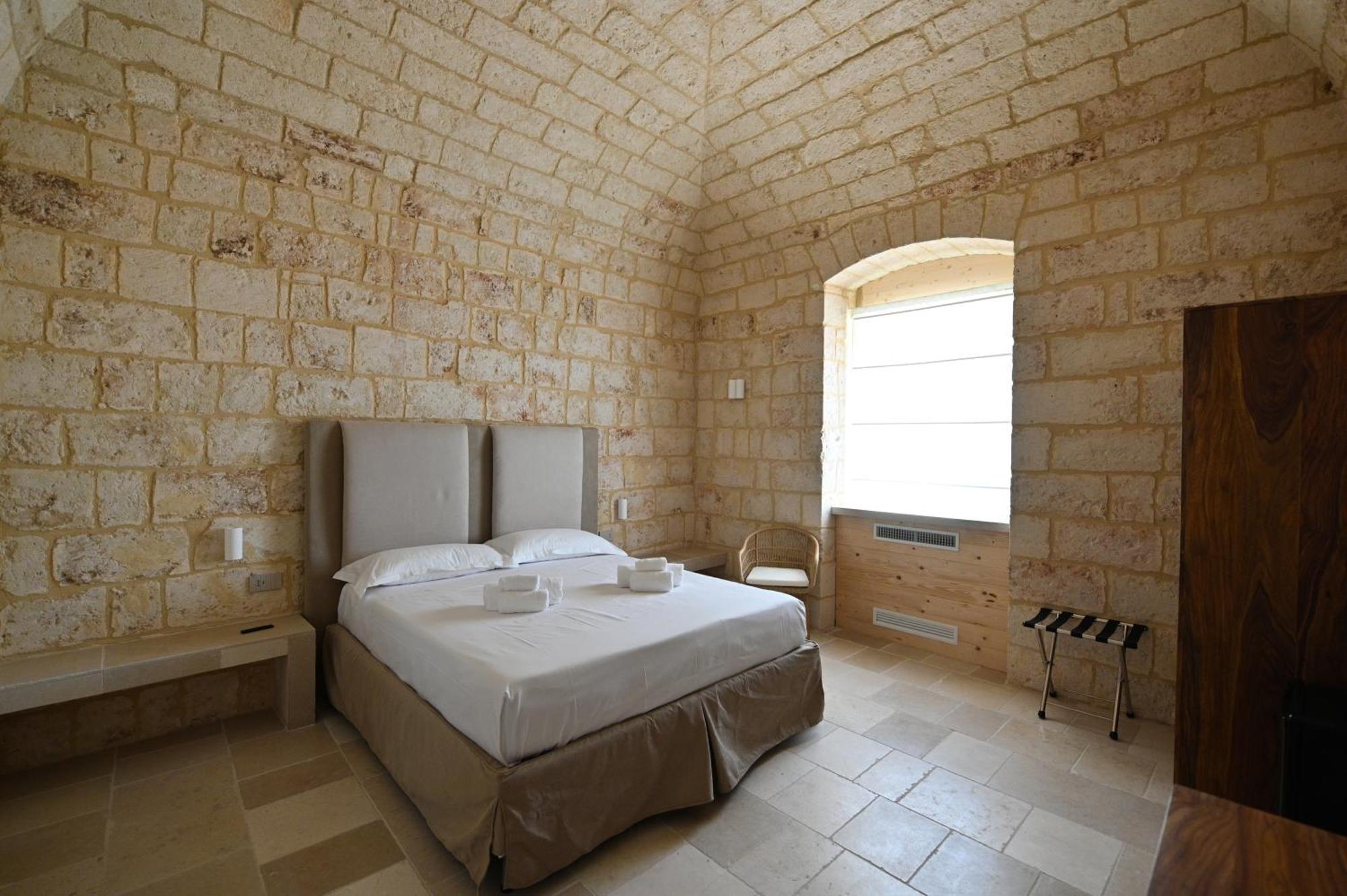 Palazzo Momi Bed & Breakfast Bari Eksteriør bilde