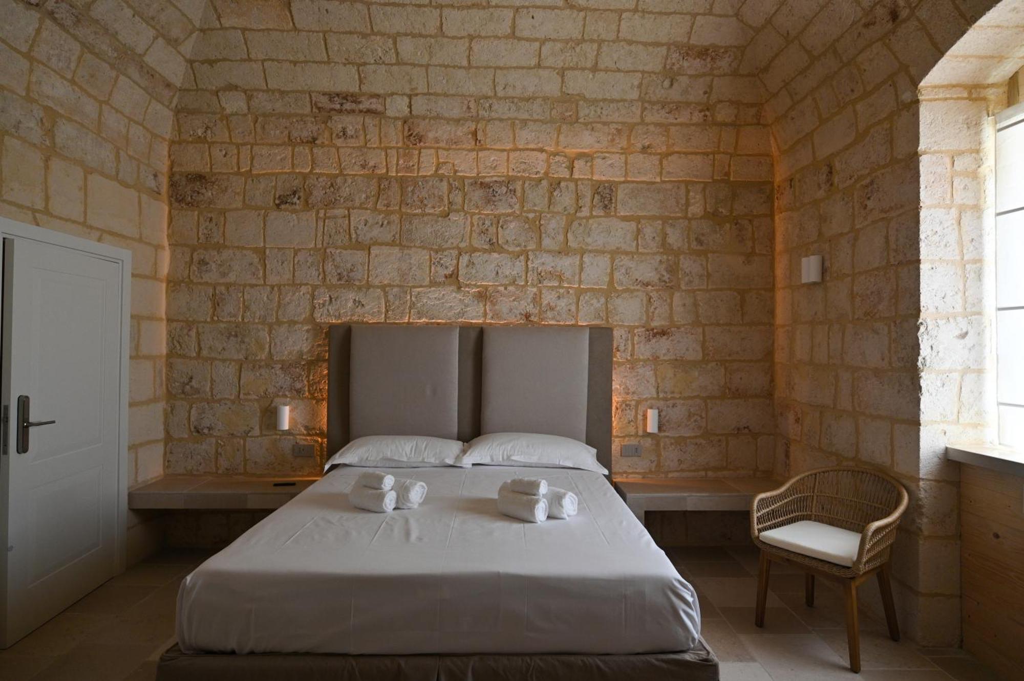 Palazzo Momi Bed & Breakfast Bari Eksteriør bilde