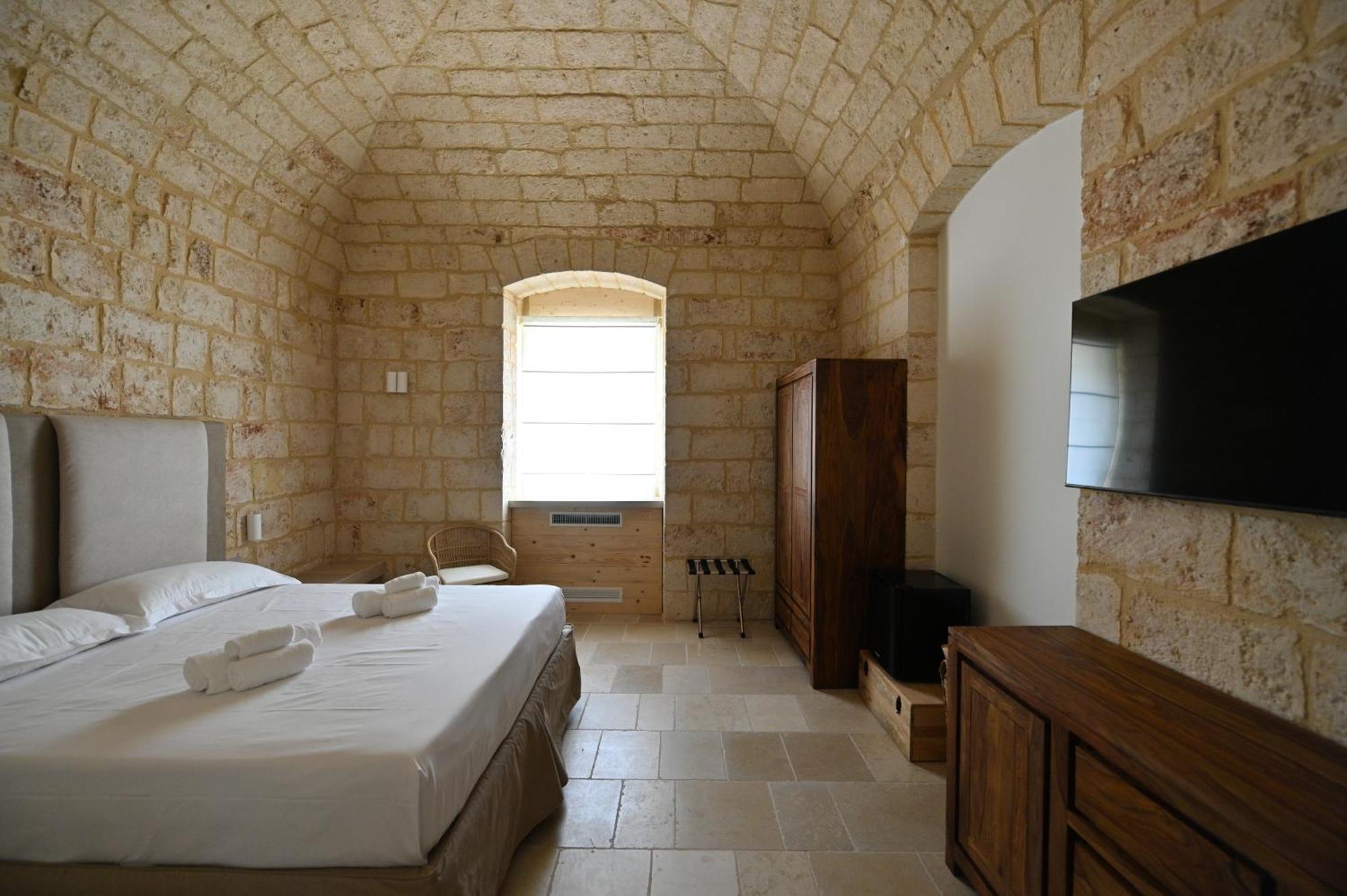 Palazzo Momi Bed & Breakfast Bari Eksteriør bilde