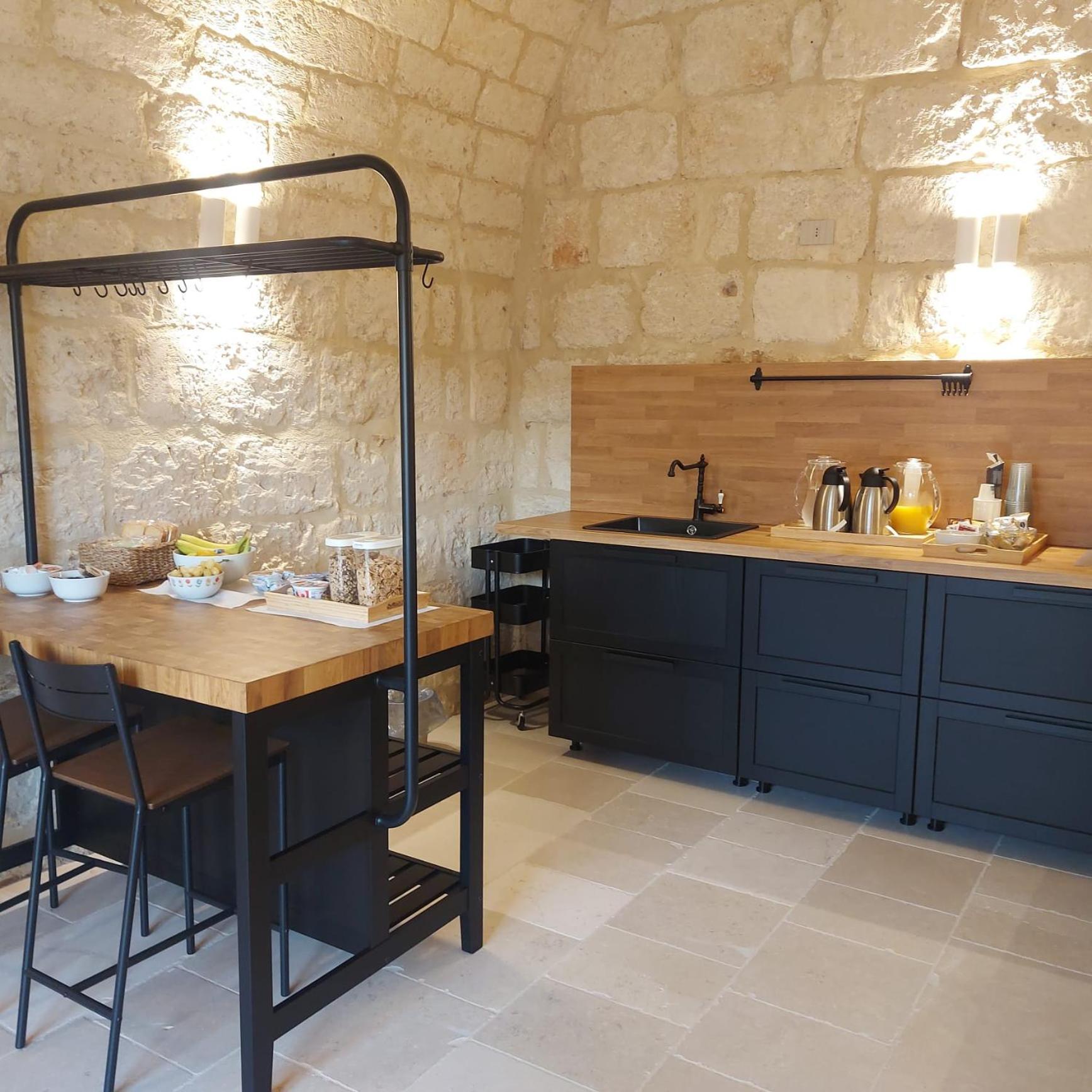 Palazzo Momi Bed & Breakfast Bari Eksteriør bilde